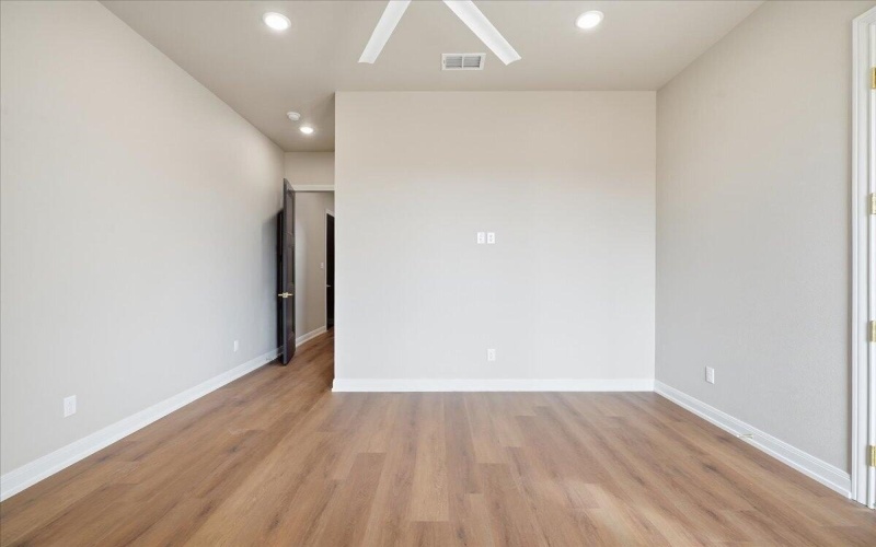 309 Maple Street, New Home, TX 79381, 4 Bedrooms Bedrooms, ,5 BathroomsBathrooms,Residential,For Sale,309 Maple Street,0,202603079