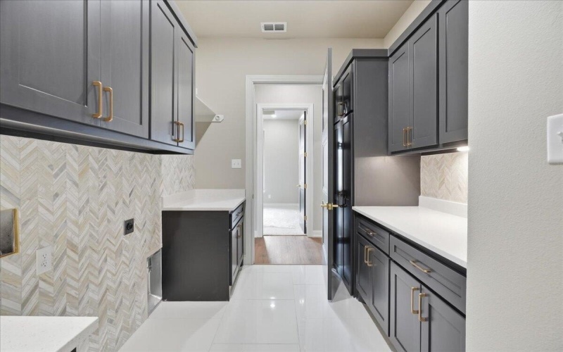 309 Maple Street, New Home, TX 79381, 4 Bedrooms Bedrooms, ,5 BathroomsBathrooms,Residential,For Sale,309 Maple Street,0,202603085