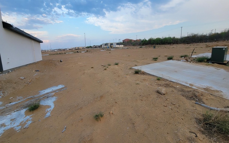 5057 Luna Grande Lp., Laredo, TX 78046, 3 Bedrooms Bedrooms, ,2 BathroomsBathrooms,Residential,For Sale,5057 Luna Grande Lp.,0,20261161