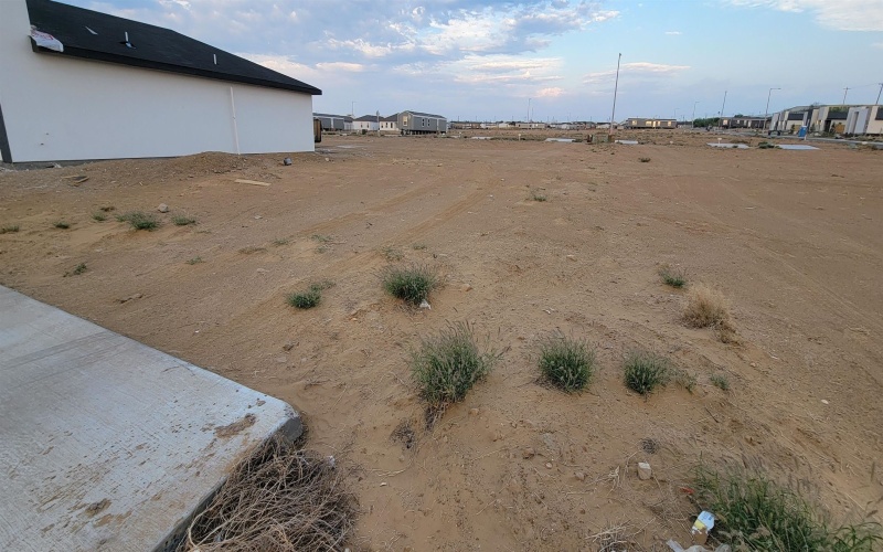 5057 Luna Grande Lp., Laredo, TX 78046, 3 Bedrooms Bedrooms, ,2 BathroomsBathrooms,Residential,For Sale,5057 Luna Grande Lp.,0,20261161