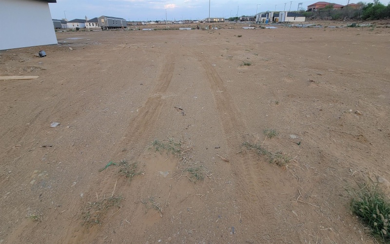 5057 Luna Grande Lp., Laredo, TX 78046, 3 Bedrooms Bedrooms, ,2 BathroomsBathrooms,Residential,For Sale,5057 Luna Grande Lp.,0,20261161