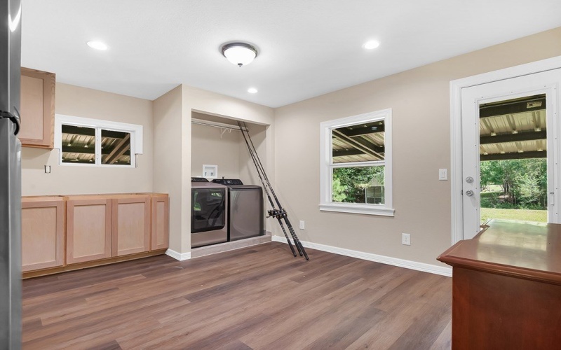 9429 FM 83, Pineland, TX 75968, 2 Bedrooms Bedrooms, ,1 BathroomBathrooms,Residential,For Sale,9429 FM 83,0,70012249