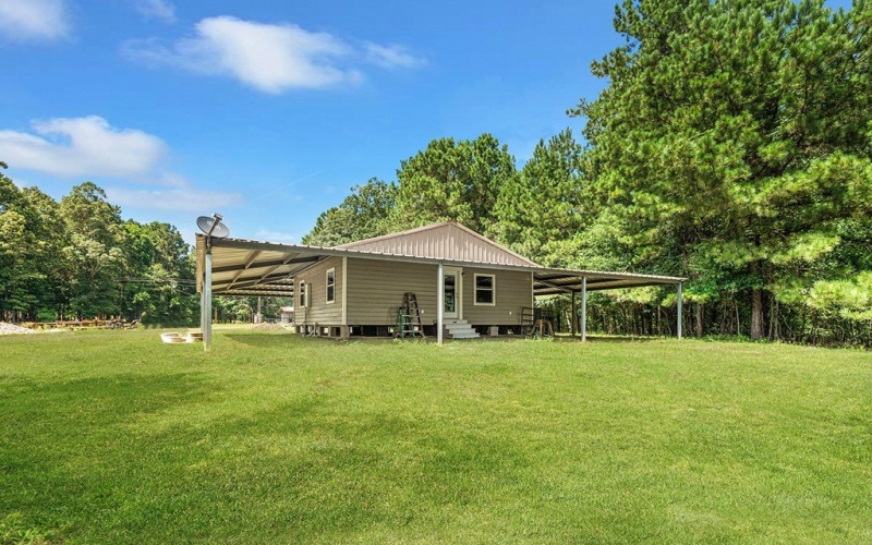 9429 FM 83, Pineland, TX 75968, 2 Bedrooms Bedrooms, ,1 BathroomBathrooms,Residential,For Sale,9429 FM 83,0,70012249