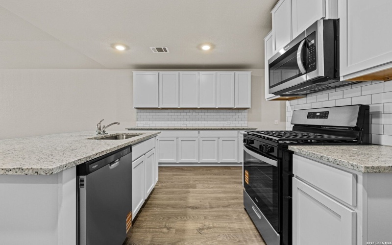 202 Hooded Dotterel, San Antonio, TX 78253, 5 Bedrooms Bedrooms, ,2 BathroomsBathrooms,Residential,For Sale,202 Hooded Dotterel,0,1947432