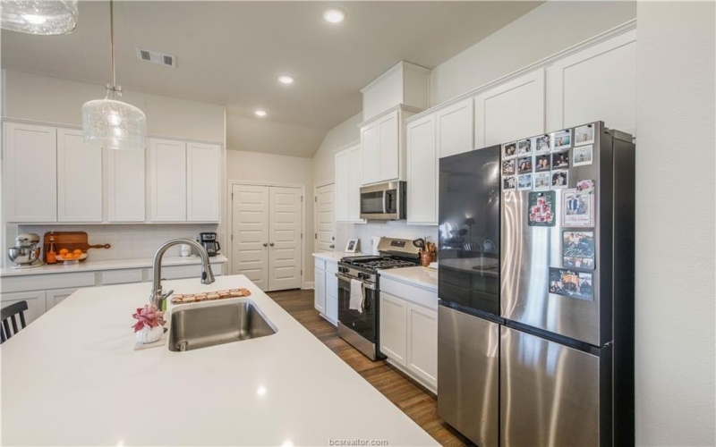 5951 Eldora Drive, College Station, TX 77845, 3 Bedrooms Bedrooms, ,2 BathroomsBathrooms,Residential,For Sale,5951 Eldora Drive,0,26002971