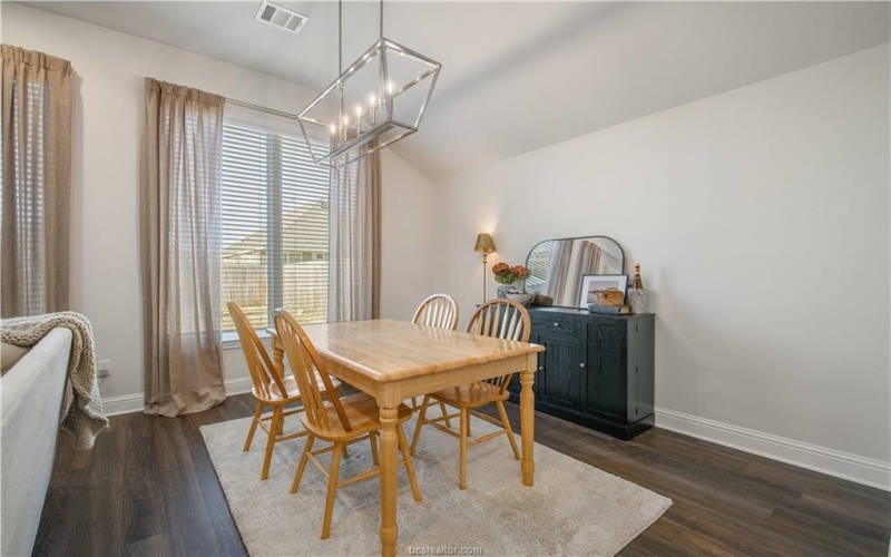 5951 Eldora Drive, College Station, TX 77845, 3 Bedrooms Bedrooms, ,2 BathroomsBathrooms,Residential,For Sale,5951 Eldora Drive,0,26002971