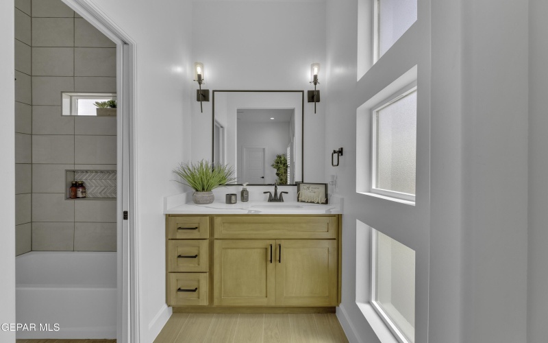 14930 Hinojos Avenue, El Paso, TX 79938, 4 Habitaciones Habitaciones , ,3 BañosBaños,Residential,En Venta,14930 Hinojos Avenue,0,939866