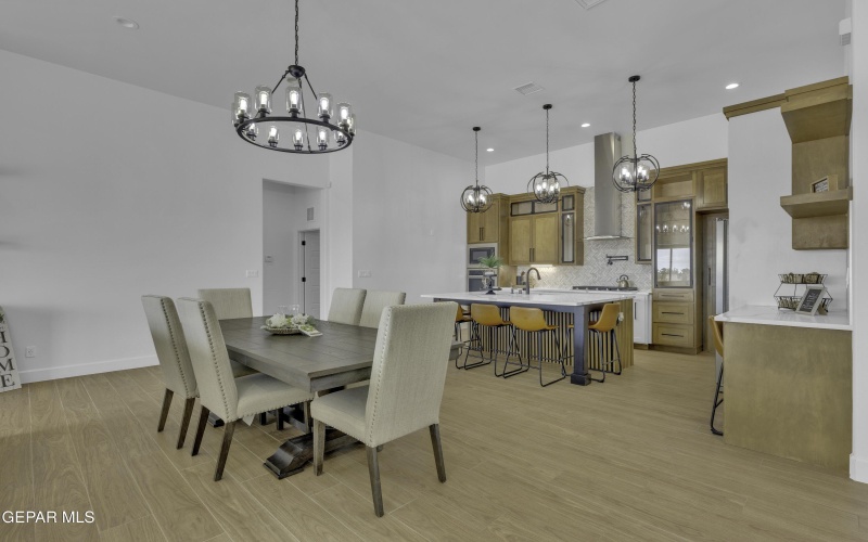 14930 Hinojos Avenue, El Paso, TX 79938, 4 Habitaciones Habitaciones , ,3 BañosBaños,Residential,En Venta,14930 Hinojos Avenue,0,939866