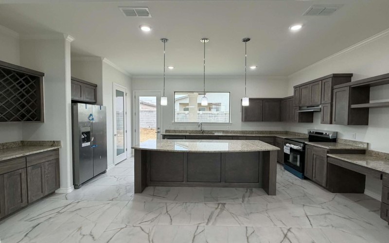 5609 Beefalo Ln., Laredo, TX 78046, 4 Bedrooms Bedrooms, ,2 BathroomsBathrooms,Residential,For Sale,5609 Beefalo Ln.,0,20261175