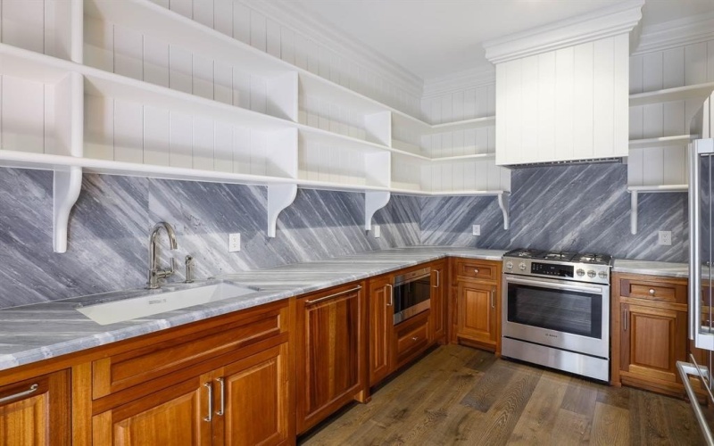 5531 Walnut Hill Lane, Dallas, TX 75229, 5 Bedrooms Bedrooms, ,9 BathroomsBathrooms,Residential,For Sale,5531 Walnut Hill Lane,0,21177331