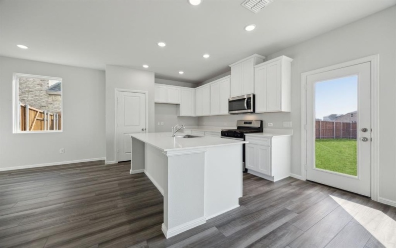 1506 Vermillion Street, Forney, TX 75126, 4 Habitaciones Habitaciones , ,3 BañosBaños,Residential,En Venta,1506 Vermillion Street,0,21202540