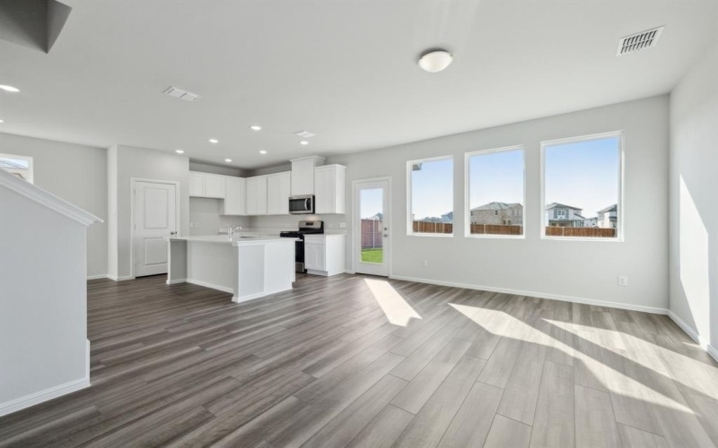 1506 Vermillion Street, Forney, TX 75126, 4 Habitaciones Habitaciones , ,3 BañosBaños,Residential,En Venta,1506 Vermillion Street,0,21202540