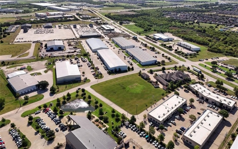624 S Wisteria Street, Mansfield, TX 76063, ,Commercial Sale,For Sale,624 S Wisteria Street,20710569