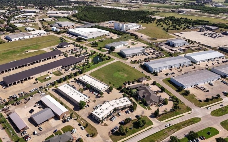 624 S Wisteria Street, Mansfield, TX 76063, ,Commercial Sale,For Sale,624 S Wisteria Street,20710569