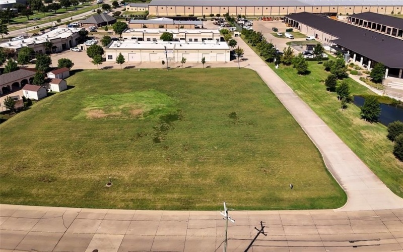 624 S Wisteria Street, Mansfield, TX 76063, ,Commercial Sale,For Sale,624 S Wisteria Street,20710569
