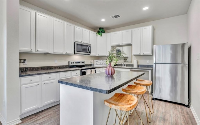 1716 Galveston Avenue, Fort Worth, TX 76110, 3 Habitaciones Habitaciones , ,2 BañosBaños,Residential,En Venta,1716 Galveston Avenue,0,21202586