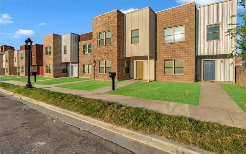 1716 Galveston Avenue, Fort Worth, TX 76110, 3 Habitaciones Habitaciones , ,2 BañosBaños,Residential,En Venta,1716 Galveston Avenue,0,21202586