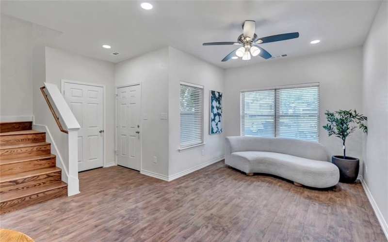 1716 Galveston Avenue, Fort Worth, TX 76110, 3 Habitaciones Habitaciones , ,2 BañosBaños,Residential,En Venta,1716 Galveston Avenue,0,21202586