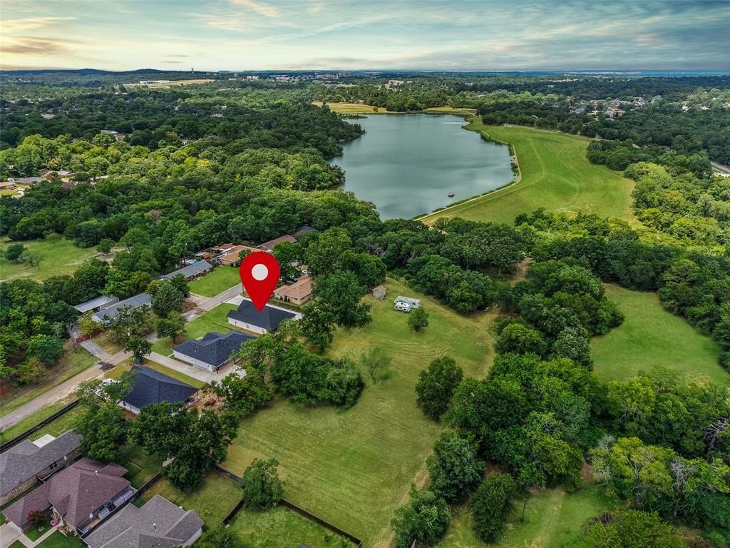 1832 S Park Avenue, Denison, TX 75020, 4 Habitaciones Habitaciones , ,3 BañosBaños,Residential,En Venta,1832 S Park Avenue,0,21202604