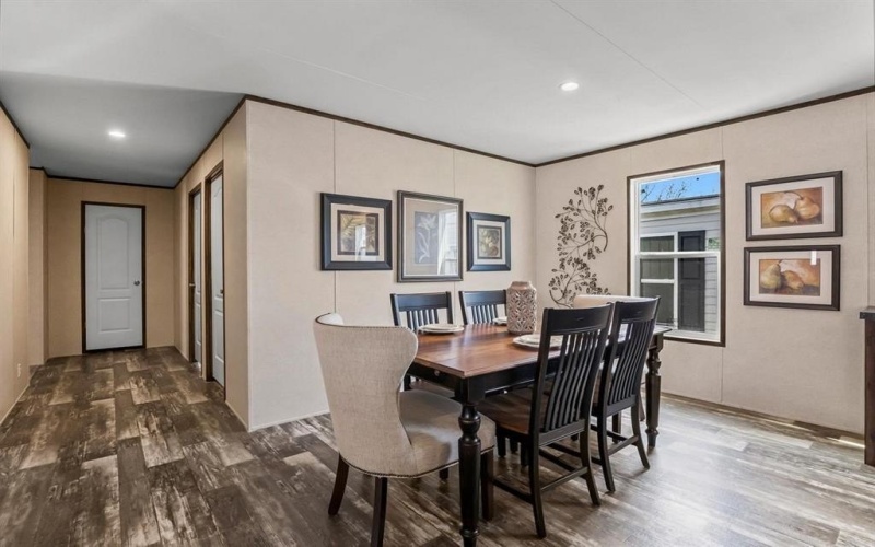 1221 County Road 805, Cleburne, TX 76031, 4 Bedrooms Bedrooms, ,2 BathroomsBathrooms,Residential,For Sale,1221 County Road 805,0,21202692