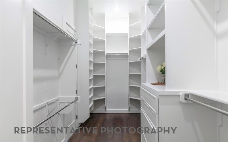 1820 Acoma Way, Flower Mound, TX 76226, 4 Habitaciones Habitaciones , ,5 BañosBaños,Residential,En Venta,1820 Acoma Way,0,21202772