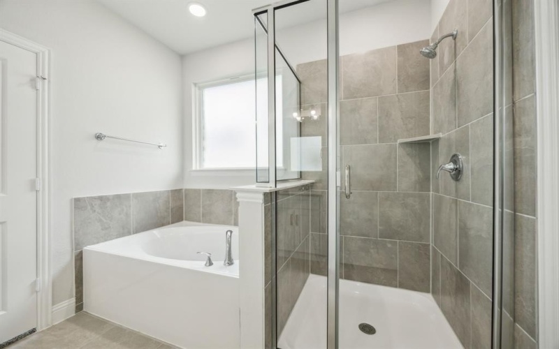 1405 Enzo Court, Forney, TX 75126, 4 Bedrooms Bedrooms, ,2 BathroomsBathrooms,Residential,For Sale,1405 Enzo Court,0,21202841