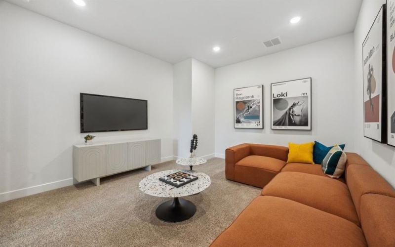 401 Big Sky Circle, Northlake, TX 76226, 4 Bedrooms Bedrooms, ,3 BathroomsBathrooms,Residential,For Sale,401 Big Sky Circle,0,21203012