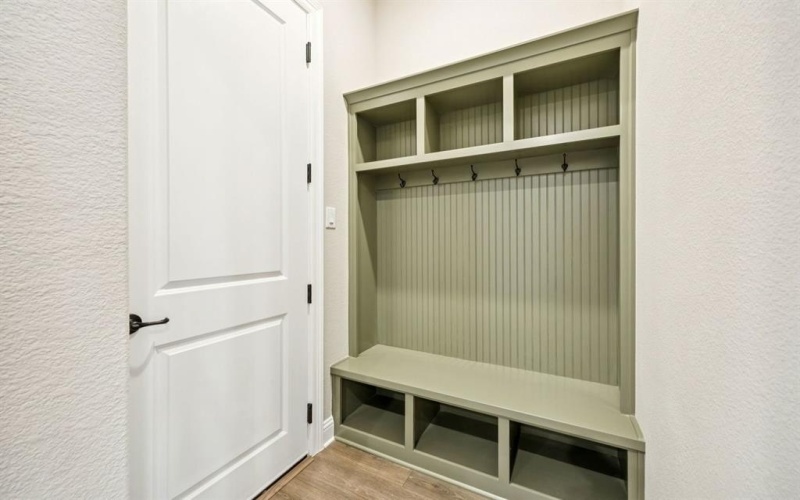 1009 Goldenrod Drive, Crowley, TX 76036, 4 Bedrooms Bedrooms, ,3 BathroomsBathrooms,Residential,For Sale,1009 Goldenrod Drive,0,21203035