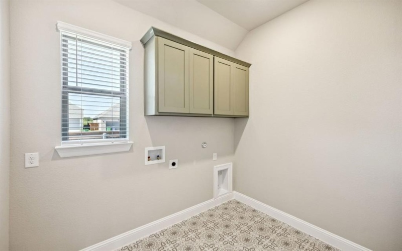 1009 Goldenrod Drive, Crowley, TX 76036, 4 Bedrooms Bedrooms, ,3 BathroomsBathrooms,Residential,For Sale,1009 Goldenrod Drive,0,21203035