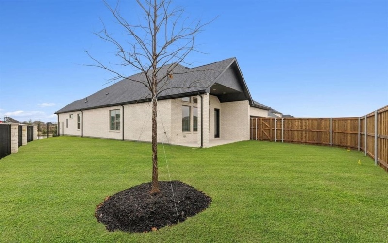 9816 Dahlia Boulevard, Mesquite, TX 75126, 3 Bedrooms Bedrooms, ,3 BathroomsBathrooms,Residential,For Sale,9816 Dahlia Boulevard,0,21203084