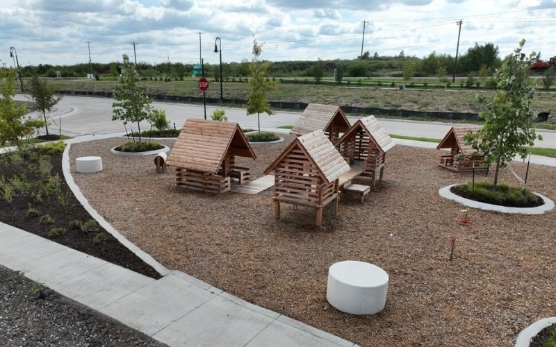 9816 Dahlia Boulevard, Mesquite, TX 75126, 3 Bedrooms Bedrooms, ,3 BathroomsBathrooms,Residential,For Sale,9816 Dahlia Boulevard,0,21203084