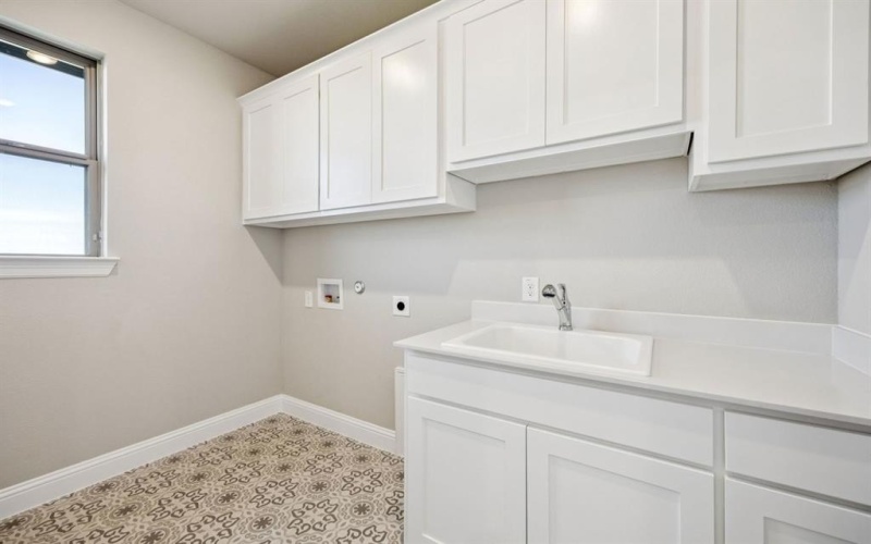 137 Cross Timbers Street, Azle, TX 76020, 4 Bedrooms Bedrooms, ,3 BathroomsBathrooms,Residential,For Sale,137 Cross Timbers Street,0,21203198