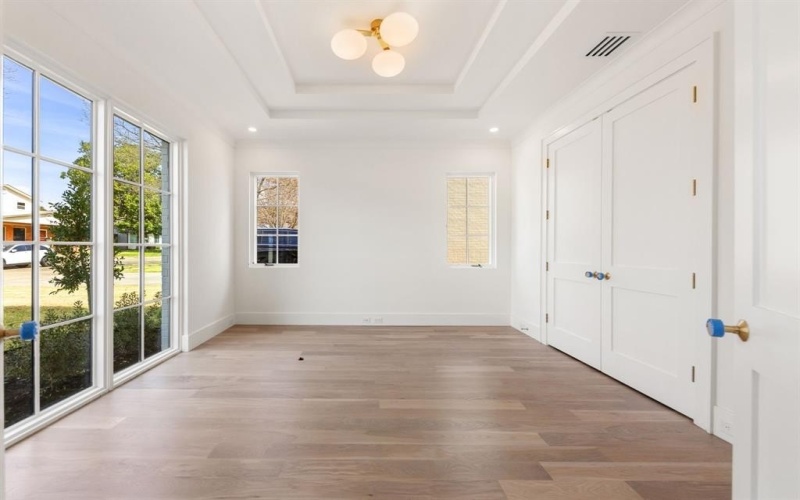 4036 Beechwood, Dallas, TX 75220, 6 Habitaciones Habitaciones , ,7 BañosBaños,Residential,En Venta,4036 Beechwood,0,21190659