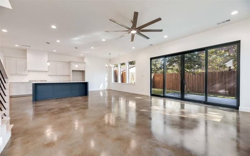 4404 Rusk Avenue, Dallas, TX 75204, 3 Habitaciones Habitaciones , ,3 BañosBaños,Residential,En Venta,4404 Rusk Avenue,0,21200210