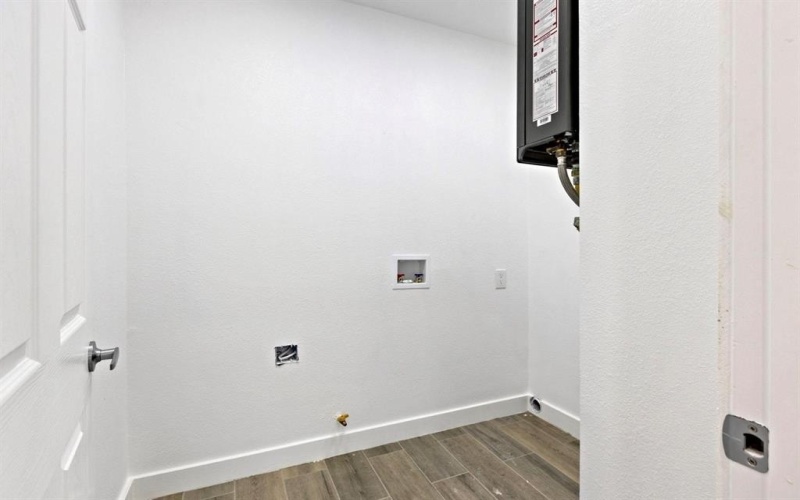 111 2nd Street, Pecan Gap, TX 75469, 4 Habitaciones Habitaciones , ,5 BañosBaños,Residential,En Venta,111 2nd Street,0,21202213