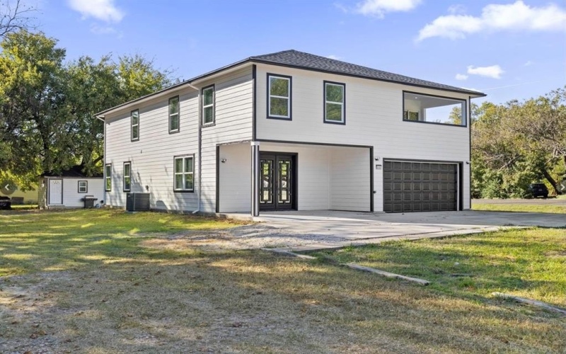 111 2nd Street, Pecan Gap, TX 75469, 4 Habitaciones Habitaciones , ,5 BañosBaños,Residential,En Venta,111 2nd Street,0,21202213