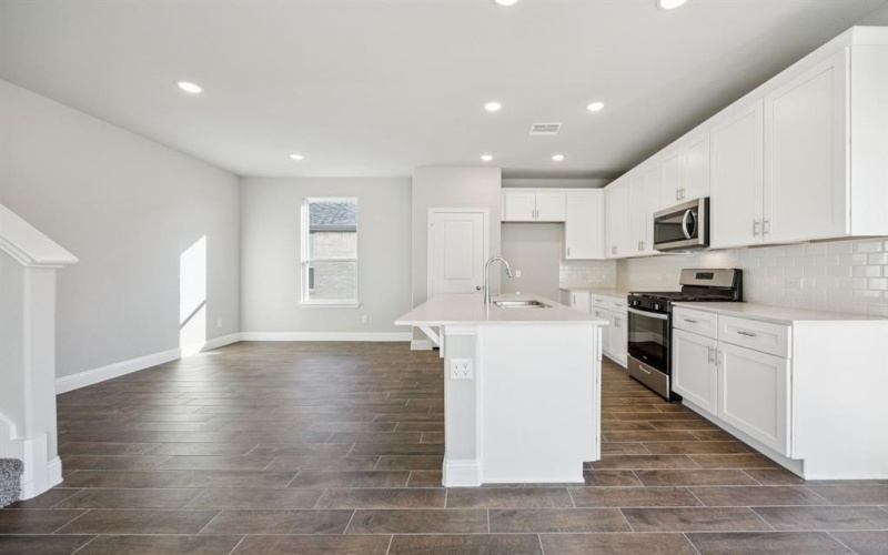 1013 Portina Drive, Anna, TX 75409, 4 Bedrooms Bedrooms, ,3 BathroomsBathrooms,Residential,For Sale,1013 Portina Drive,0,21202335