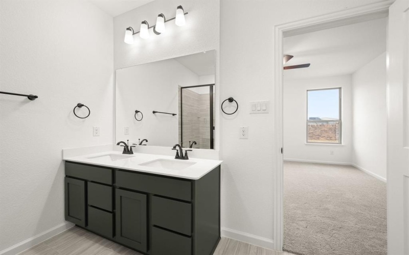 10932 Cacao Drive, Fort Worth, TX 76108, 3 Bedrooms Bedrooms, ,2 BathroomsBathrooms,Residential,For Sale,10932 Cacao Drive,0,21202408