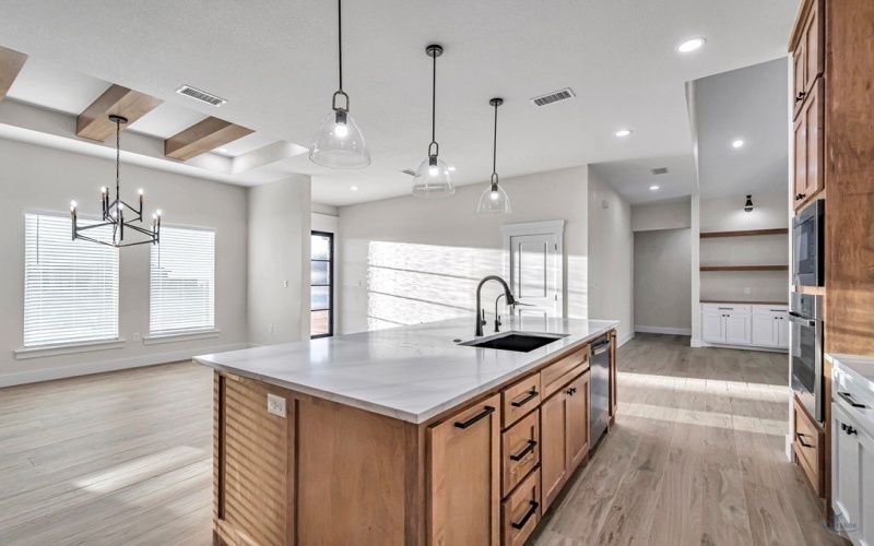 2815 S County Rd 1092, Midland, TX 79706, 4 Bedrooms Bedrooms, ,3 BathroomsBathrooms,Residential,For Sale,2815 S County Rd 1092,0,50093411