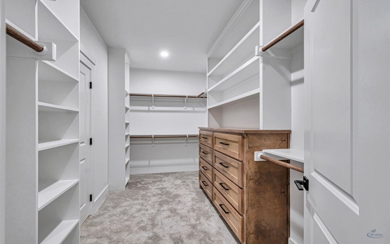 2815 S County Rd 1092, Midland, TX 79706, 4 Bedrooms Bedrooms, ,3 BathroomsBathrooms,Residential,For Sale,2815 S County Rd 1092,0,50093411