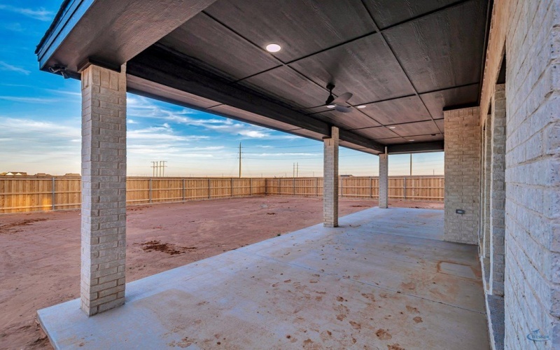 2815 S County Rd 1092, Midland, TX 79706, 4 Bedrooms Bedrooms, ,3 BathroomsBathrooms,Residential,For Sale,2815 S County Rd 1092,0,50093411