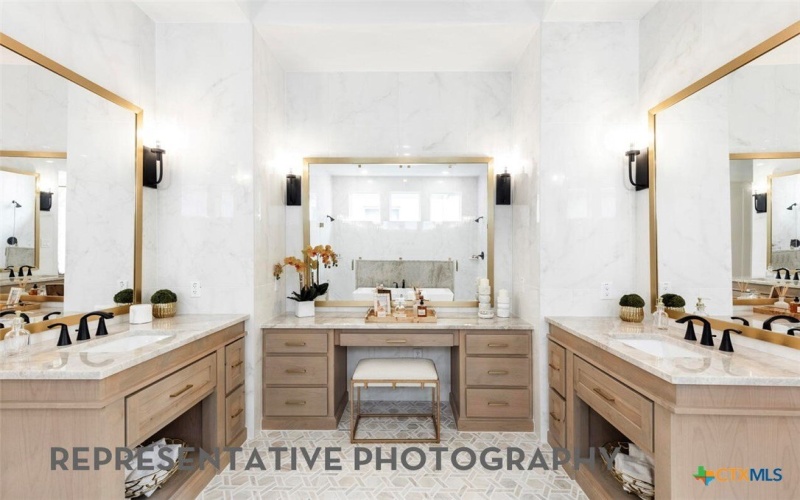 121 Possumhaw Lane, San Marcos, TX 78666, 4 Bedrooms Bedrooms, ,5 BathroomsBathrooms,Residential,For Sale,121 Possumhaw Lane,0,606639