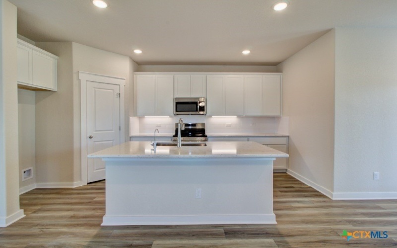 3587 Starbright Drive, New Braunfels, TX 78130, 5 Habitaciones Habitaciones , ,3 BañosBaños,Residential,En Venta,3587 Starbright Drive,0,606731