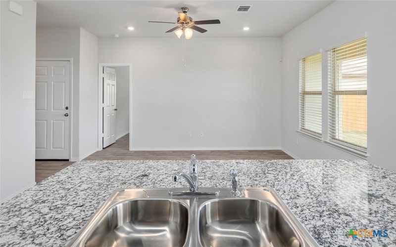 6806 Luella Drive, Killeen, TX 76549, 3 Bedrooms Bedrooms, ,2 BathroomsBathrooms,Residential,For Sale,6806 Luella Drive,0,606756