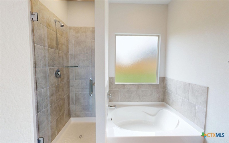 5105 Lancaster Drive, Belton, TX 76513, 5 Bedrooms Bedrooms, ,2 BathroomsBathrooms,Residential,For Sale,5105 Lancaster Drive,0,606766