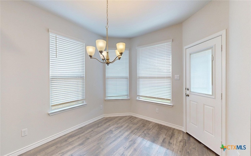 5105 Lancaster Drive, Belton, TX 76513, 5 Bedrooms Bedrooms, ,2 BathroomsBathrooms,Residential,For Sale,5105 Lancaster Drive,0,606766