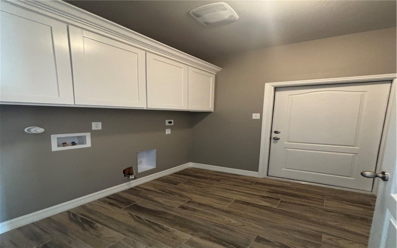 7802 Stover Drive, Corpus Christi, TX 78414, 4 Bedrooms Bedrooms, ,3 BathroomsBathrooms,Residential,For Sale,7802 Stover Drive,0,472983