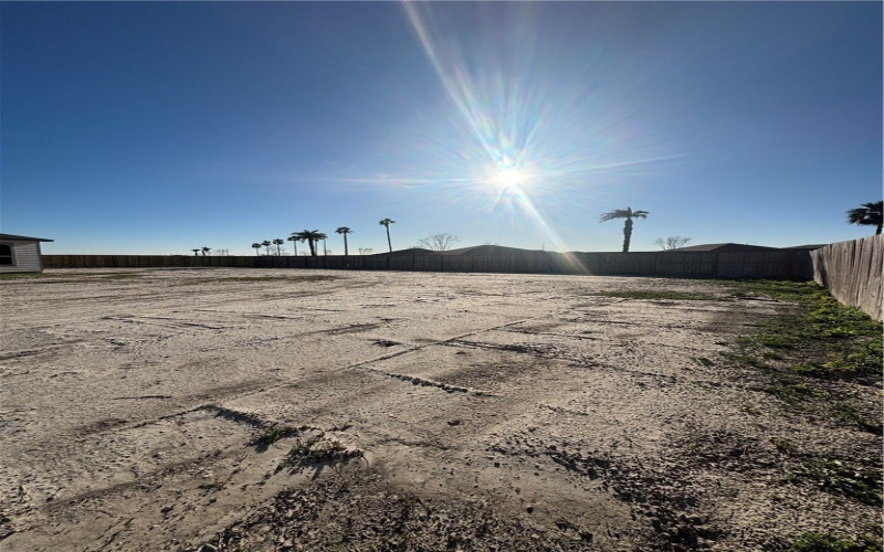 7802 Stover Drive, Corpus Christi, TX 78414, 4 Bedrooms Bedrooms, ,3 BathroomsBathrooms,Residential,For Sale,7802 Stover Drive,0,472983