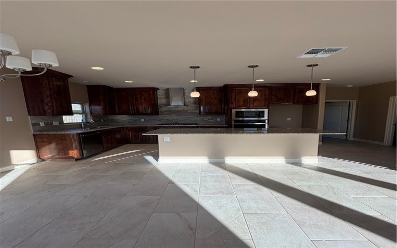 7806 Stover Drive, Corpus Christi, TX 78414, 4 Bedrooms Bedrooms, ,3 BathroomsBathrooms,Residential,For Sale,7806 Stover Drive,0,472989