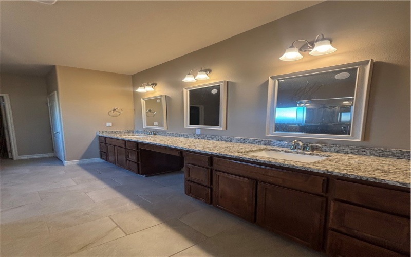 7806 Stover Drive, Corpus Christi, TX 78414, 4 Bedrooms Bedrooms, ,3 BathroomsBathrooms,Residential,For Sale,7806 Stover Drive,0,472989